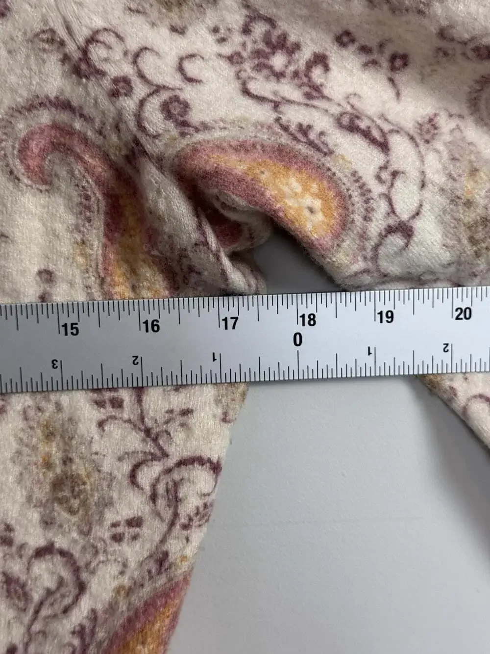 Women’s Lucky Brand Beige Paisley Knit Button Front Round Neck Cardigan Small
